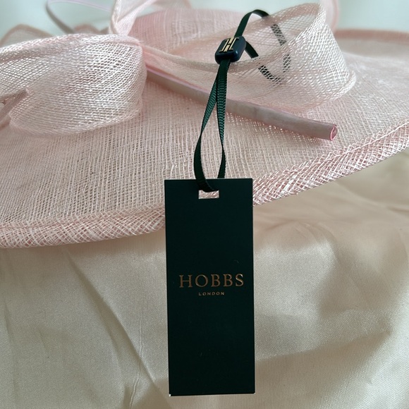 Hobbs London light pink Ottilie Fascinator NWT - Picture 6 of 6